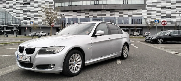 BMW 3 Series 2009 — imagine 10