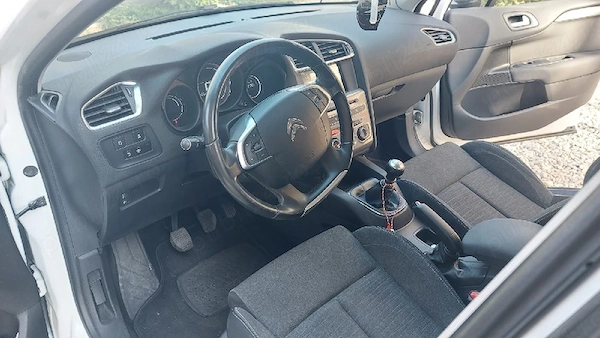 CITROËN C4 2015 — imagine 4