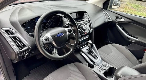 FORD Focus 2012 — imagine 4
