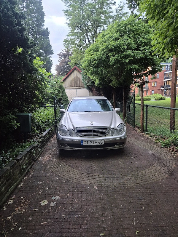 MERCEDES-BENZ E-Class 2005 — imagine 10