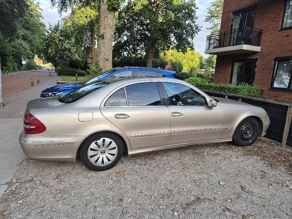 MERCEDES-BENZ E-Class 2005 — imagine 8