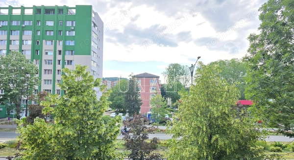 =REPOZITIONARE PRET= 2 camere in Govandari, zona Miorita - etaj 1, centrala proprie — fotografia 1