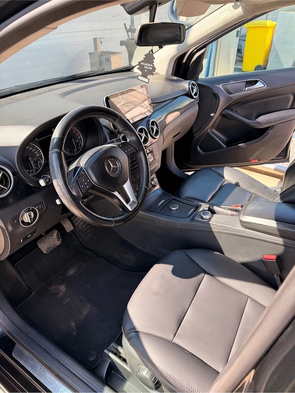 MERCEDES-BENZ B-Class 2013 — imagine 8