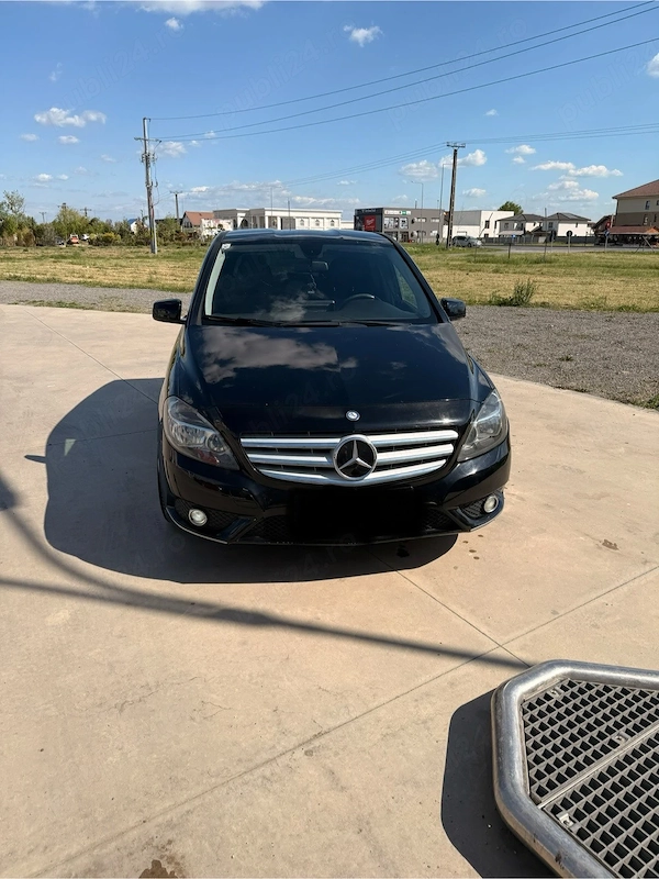 MERCEDES-BENZ B-Class