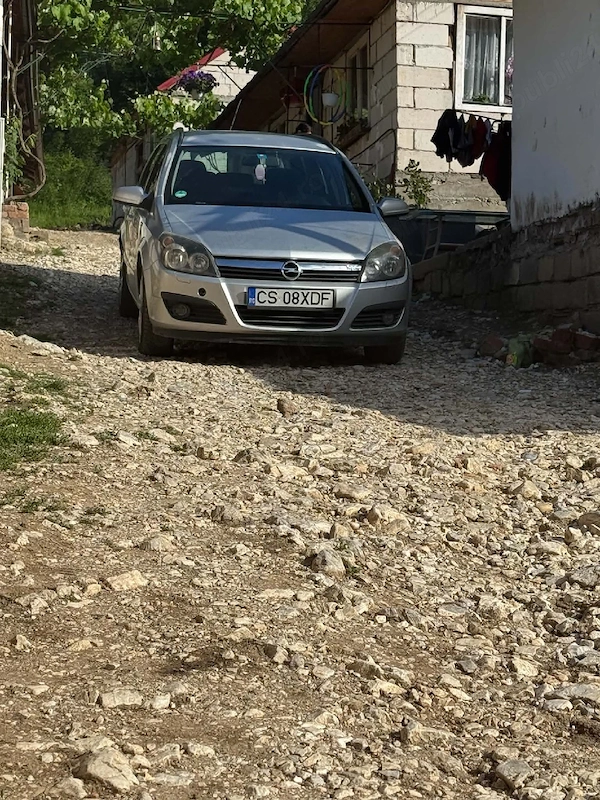OPEL Astra 2005 — imagine 4
