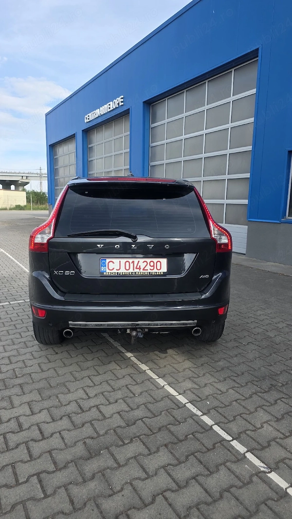 VOLVO XC60 2011 — imagine 5