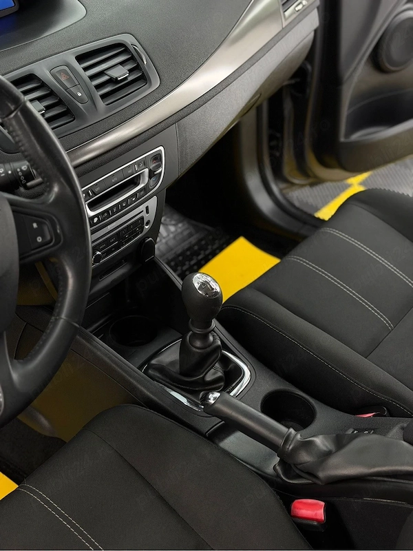 RENAULT Megane 2014 — imagine 2