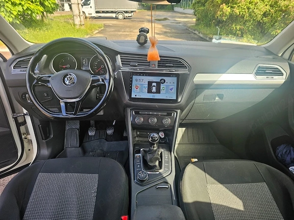 VOLKSWAGEN Tiguan 2017 — imagine 3