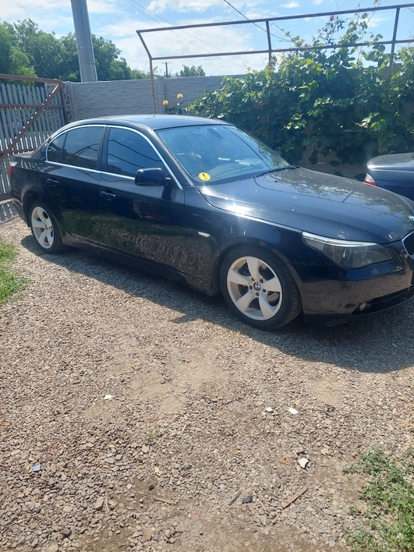 BMW 5 Series 2004 — imagine 6
