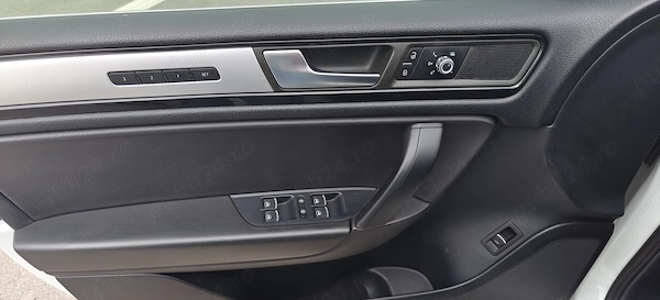VOLKSWAGEN Touareg 2013 — imagine 8