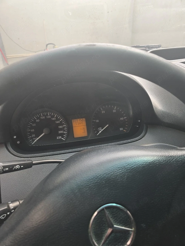 MERCEDES-BENZ Vito