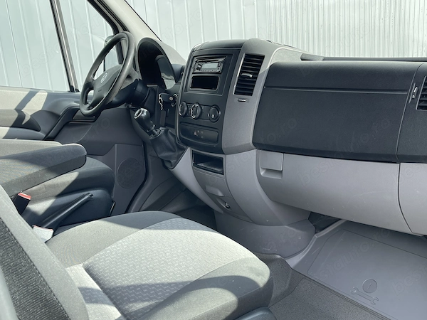 VOLKSWAGEN Crafter 2013 — imagine 6