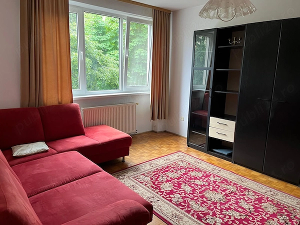 Apartament de închiriat 2 camere zona Cedonia — fotografia 3