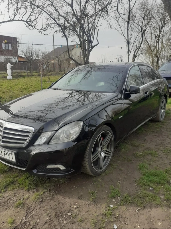 MERCEDES-BENZ E-Class 2011 — imagine 3