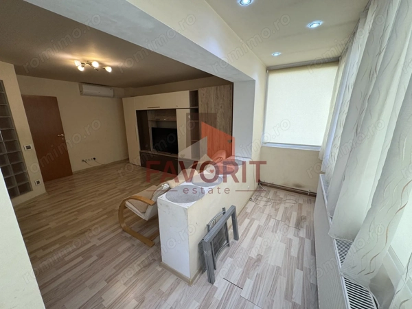 Disponibil imediat. Etaj 1. Centrala proprie. Vedere pe 2 parti — fotografia 3