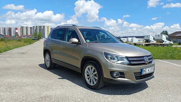 VOLKSWAGEN Tiguan 2012