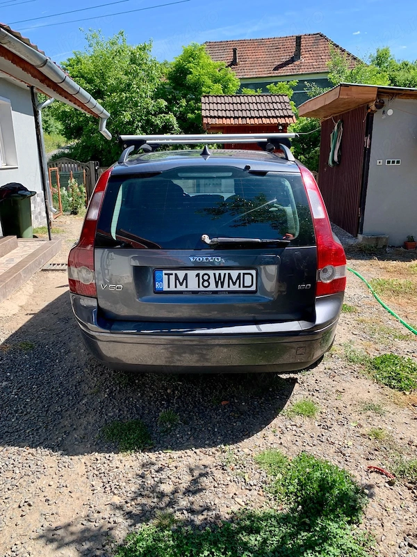 VOLVO V50 2005 — imagine 2