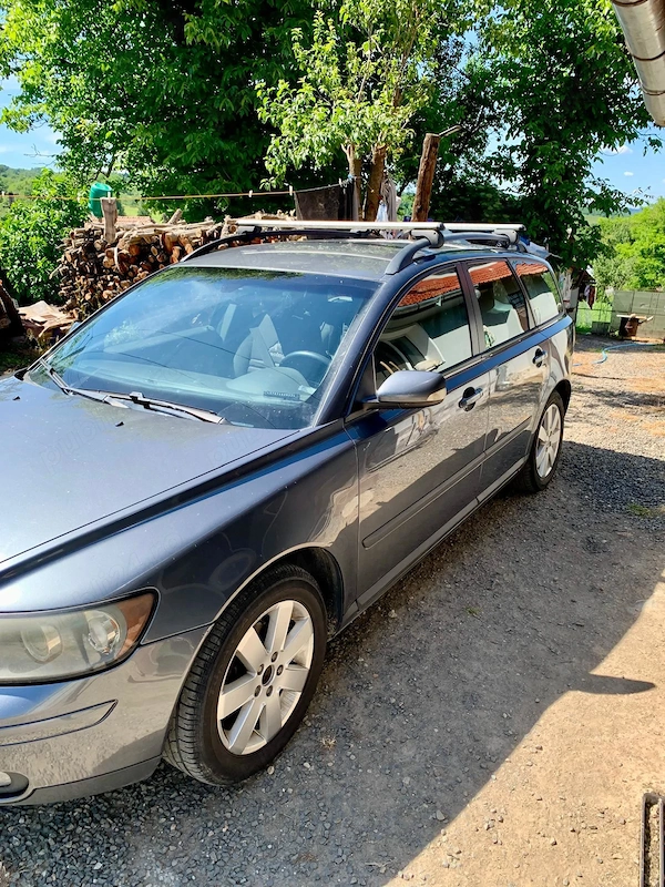 VOLVO V50 2005 — imagine 10