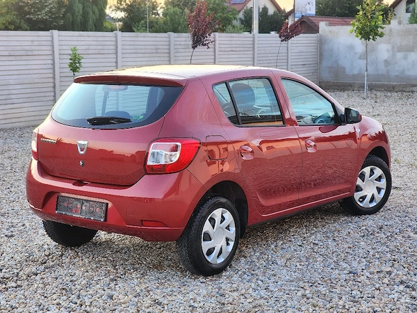 DACIA Sandero 2015 — imagine 4