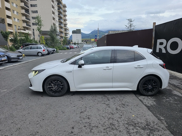 TOYOTA Corolla 2019 — imagine 3