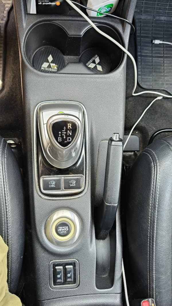 MITSUBISHI Outlander 2014 — imagine 6