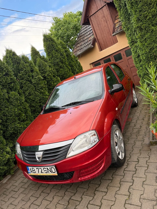DACIA Logan