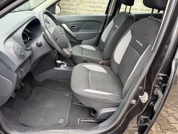 DACIA Sandero Stepway 2014 — imagine 9
