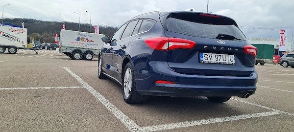 FORD Focus 2020 — imagine 4
