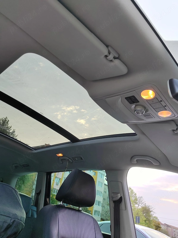 VOLKSWAGEN Sharan 2012 — imagine 5