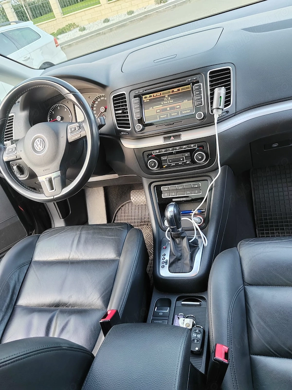 VOLKSWAGEN Sharan 2012 — imagine 2