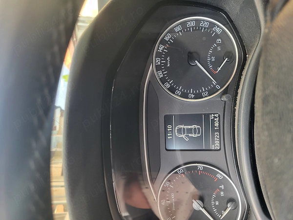 SKODA Octavia 2011 — imagine 4
