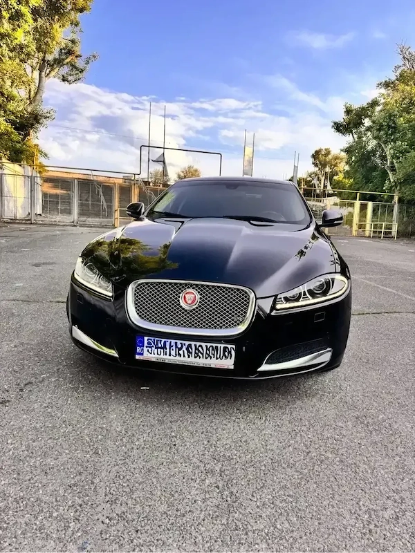 jaguar XF facelift 2014 200cp