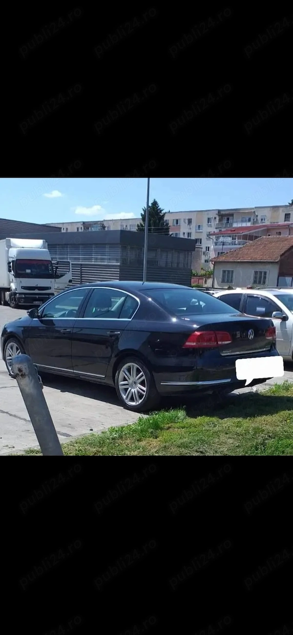 VOLKSWAGEN Passat 2012