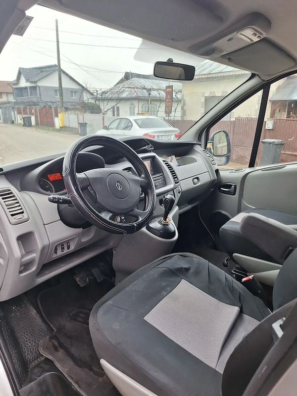 RENAULT Trafic 2012 — imagine 6