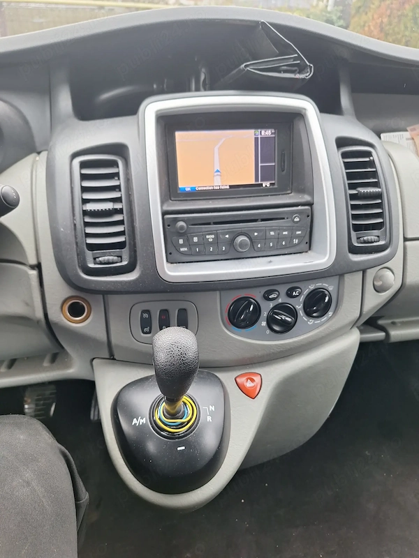 RENAULT Trafic 2012 — imagine 5