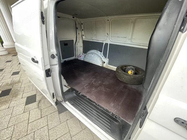 VOLKSWAGEN Transporter 2013 — imagine 9
