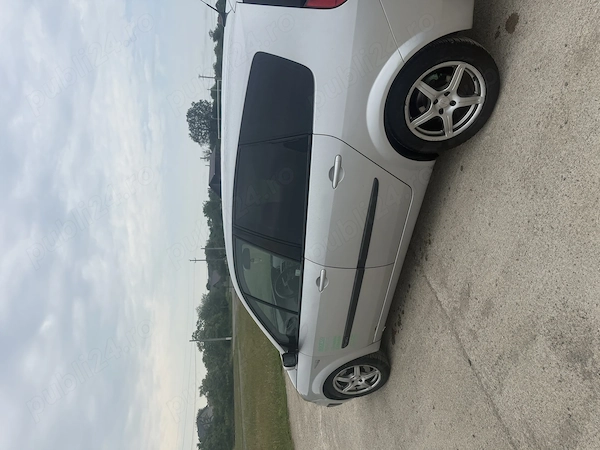RENAULT Grand Scenic 2005 — imagine 2