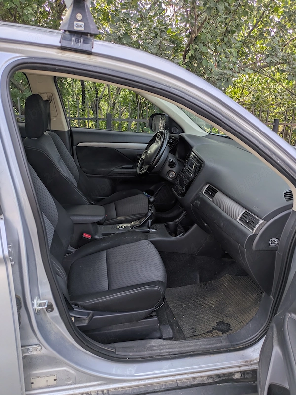 MITSUBISHI Outlander 2015 — imagine 9