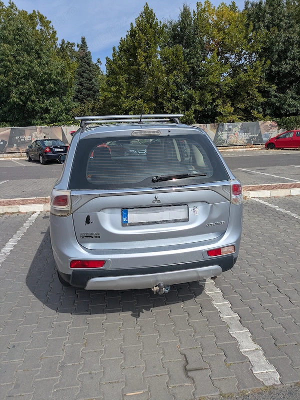 MITSUBISHI Outlander 2015 — imagine 2