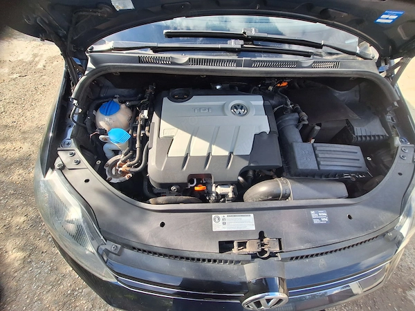VOLKSWAGEN Golf 2010 — imagine 9