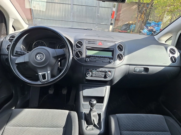 VOLKSWAGEN Golf 2010 — imagine 7
