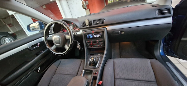 AUDI A4 2005 — imagine 5