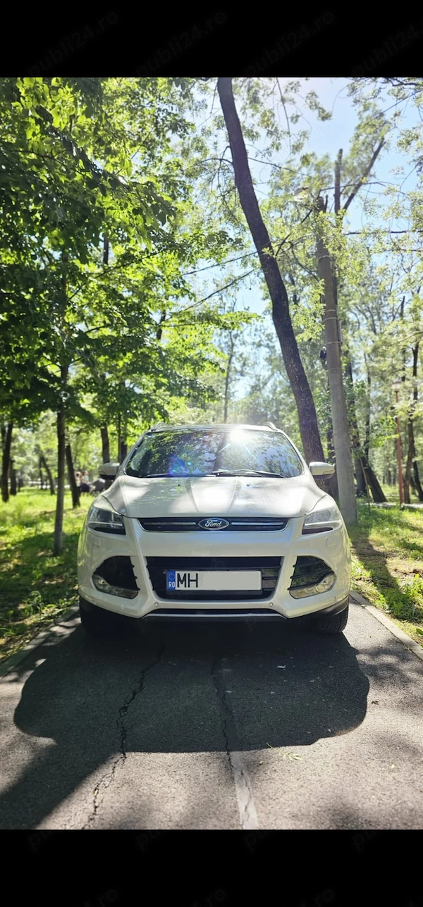 FORD Kuga 2013 — imagine 2