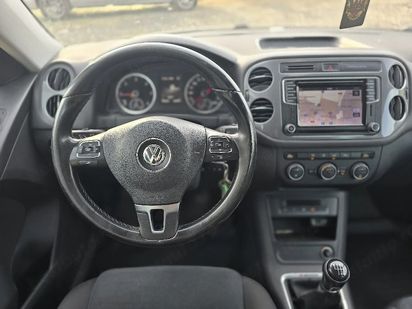 VOLKSWAGEN Tiguan 2015 — imagine 6