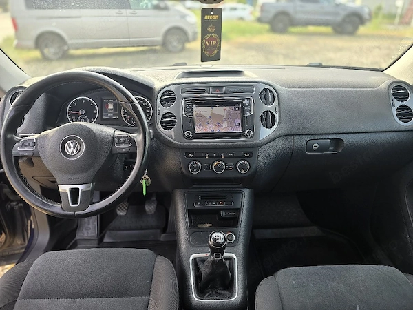 VOLKSWAGEN Tiguan 2015 — imagine 8