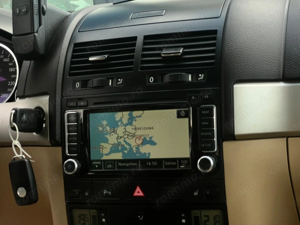VOLKSWAGEN Touareg 2008 — imagine 11