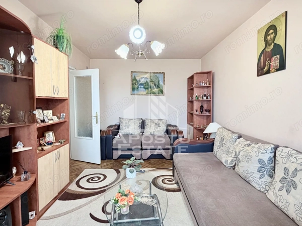 Apartament de vanzare Calea Torontalului Cetatii centrala boxa — fotografia 1