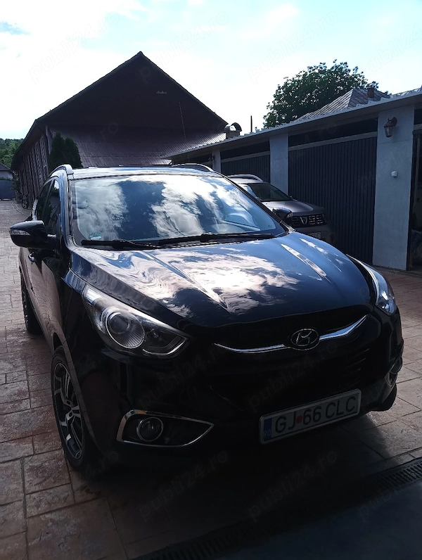 HYUNDAI ix35 2012 — imagine 2