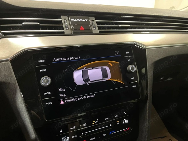 VOLKSWAGEN Passat 2021 — imagine 13