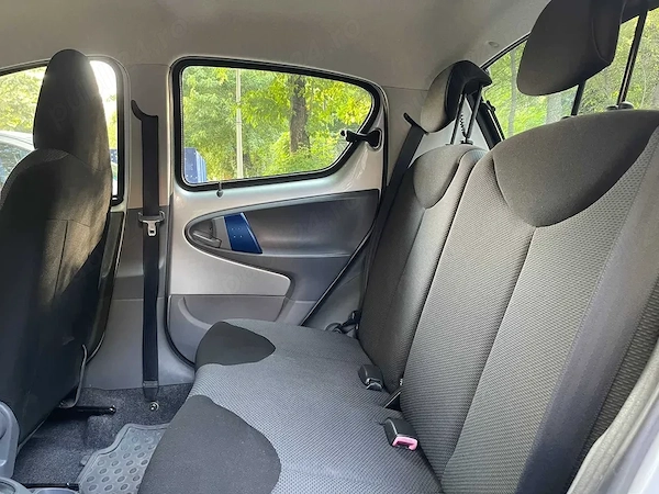 TOYOTA Aygo 2006 — imagine 8